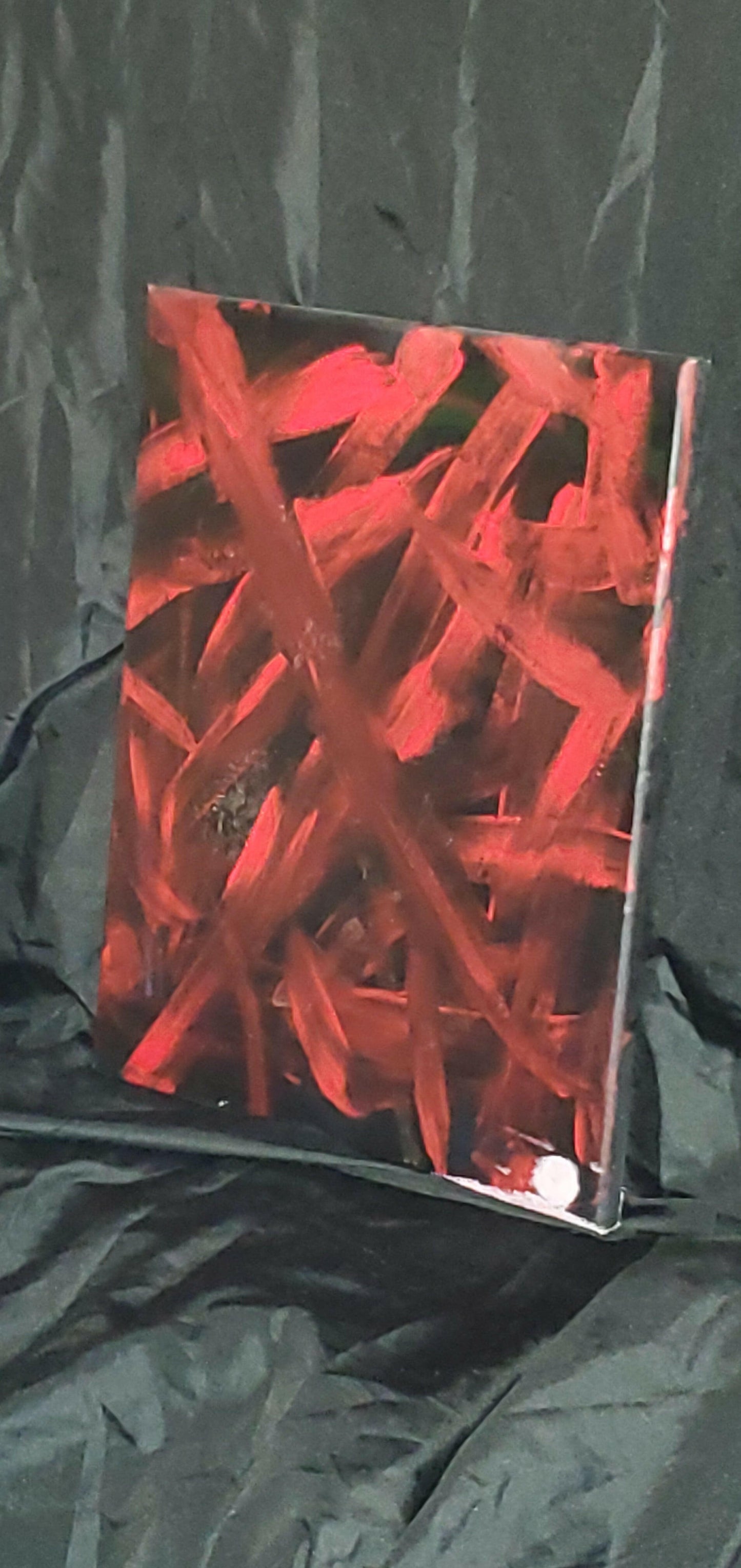 "A través de la negatividad"