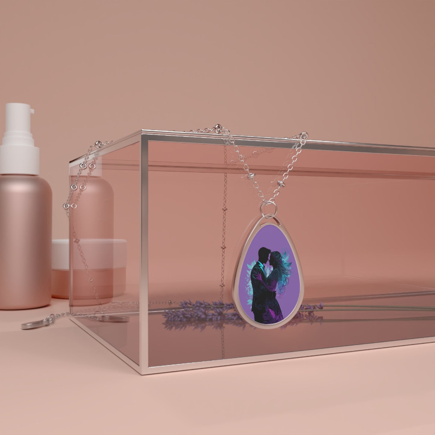 Collar ovalado ''En alas de hadas''